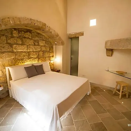 Cavour 3*
