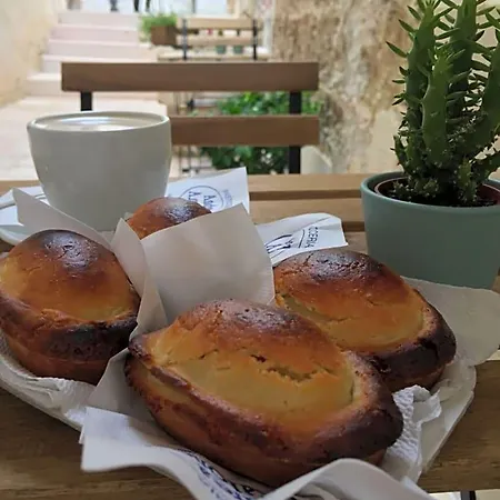 Cavour Alojamento de Acomodação e Pequeno-almoço Galatina