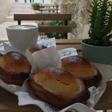 Cavour Bed and breakfast *